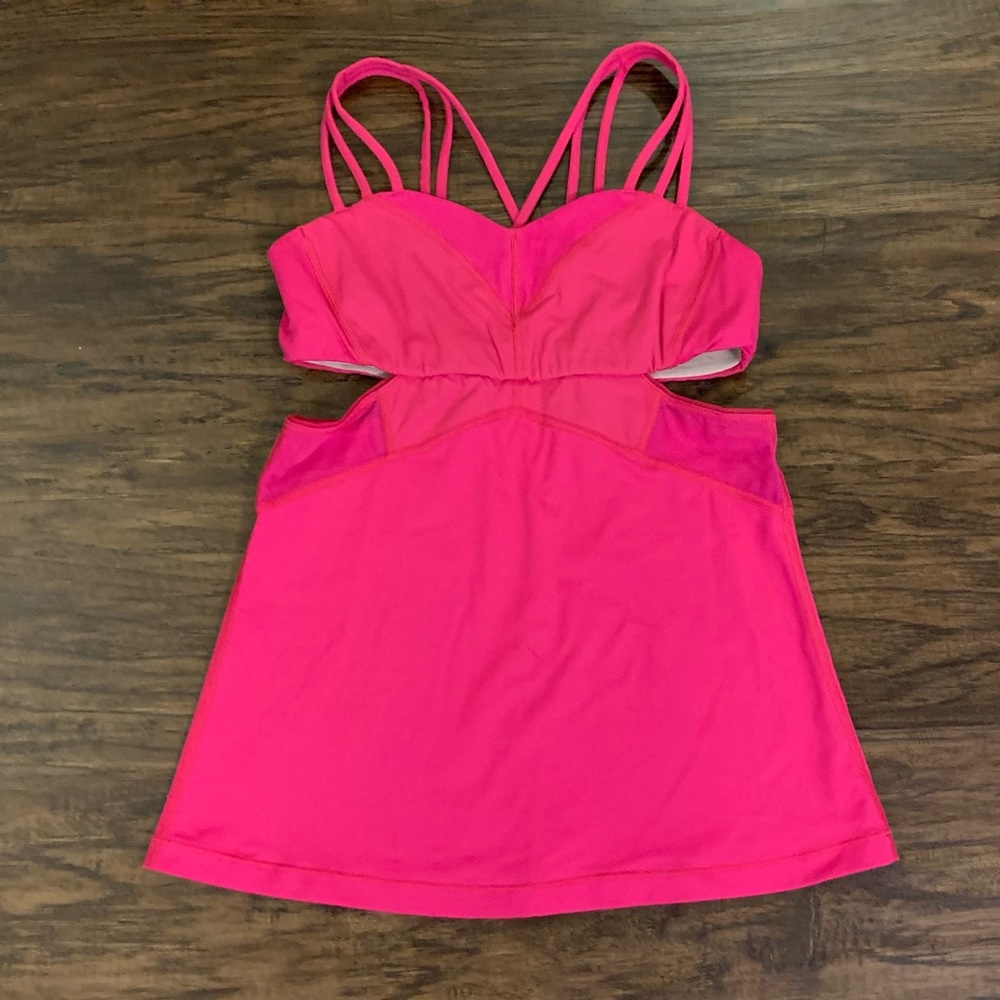 Lululemon top
